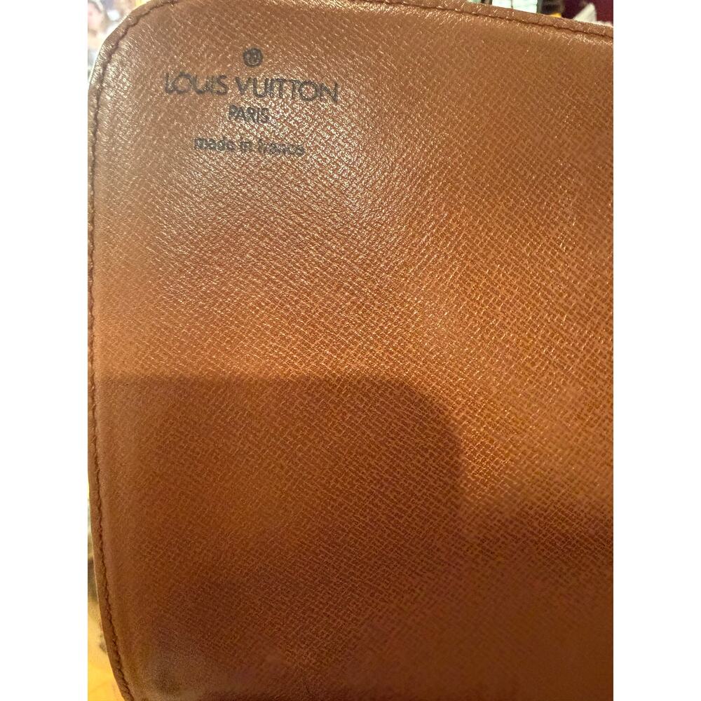 Louis Vuitton Vintage Monogram Cartouchiere crossbody bag*1980's NICE condition - Picture 5 of 8